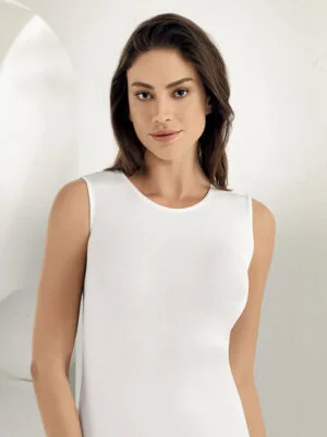 Kadın Sıfır Kol Body Beyaz