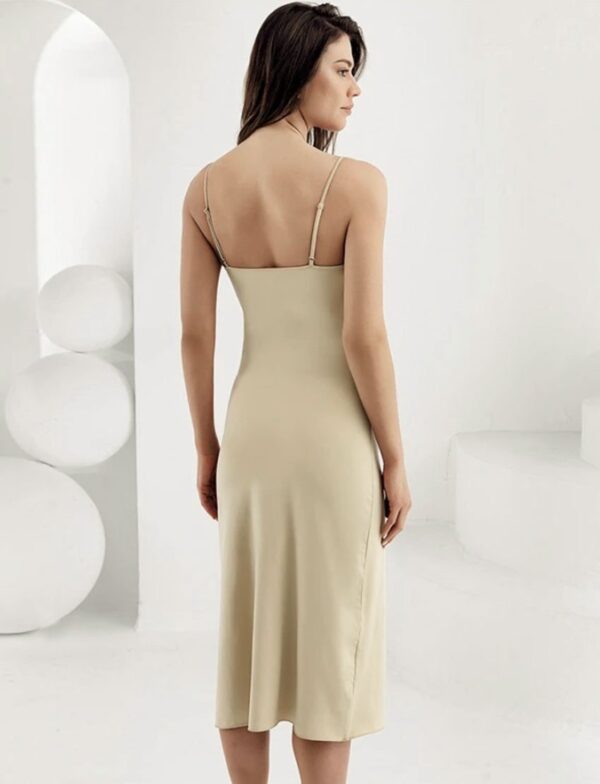 Kadın Uzun Elbise Astarı Kombinezon Beyaz