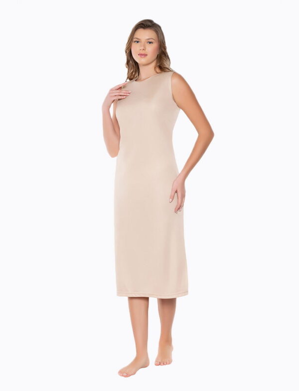 Kolsuz Uzun Elbise Astarı Sıfır Kol Kombinezon Beyaz